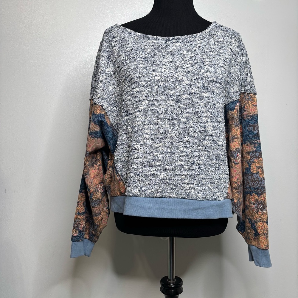 Saturday Sunday by Anthropologie Mixed Fabric Floral Sleeve Sweatshirt Women’s M